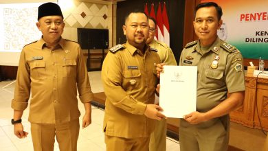 Photo of 414 ASN Gresik Naik Pangkat, Bupati Yani: Prioritaskan Talenta dan Kinerja