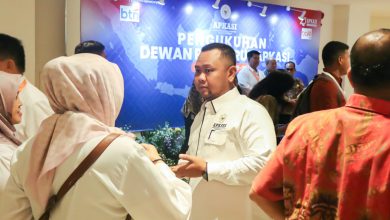 Photo of Jabat Ketua Bidang Perlindungan Pekerja Migran Apkasi 2025 – 2030, Bupati Gresik: Siap Kawal Perlindungan Pekerja Migran