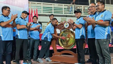Photo of Dandim 0817/Gresik Hadiri Pembukaan Turnamen Voli Kapolres Gresik Cup 2025, Meriahkan Hari Bhayangkara ke-79