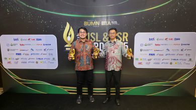 Photo of Petrokimia Kembali Raih Golden Star di Ajang “TJSL & CSR AWARD 2025” Berkam Program Inklusif dan Berdampak